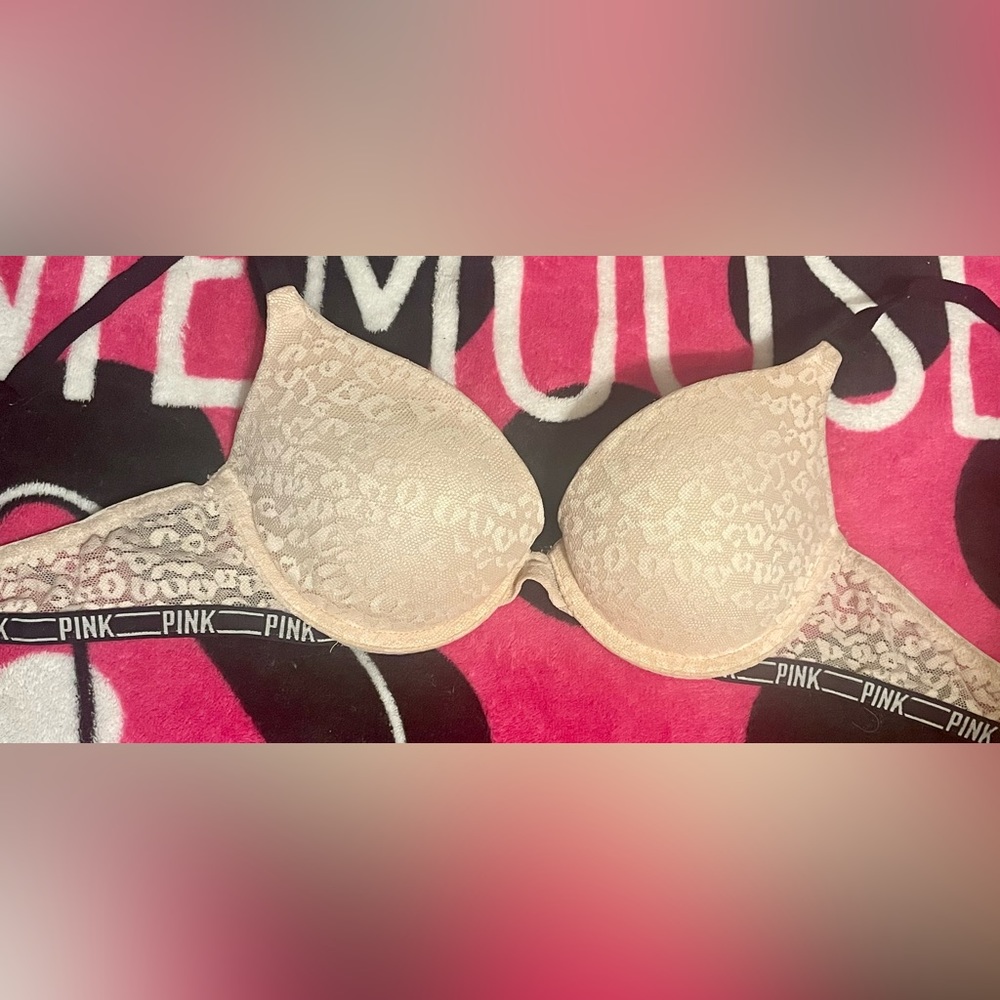 Victoria Secret Bra Pink